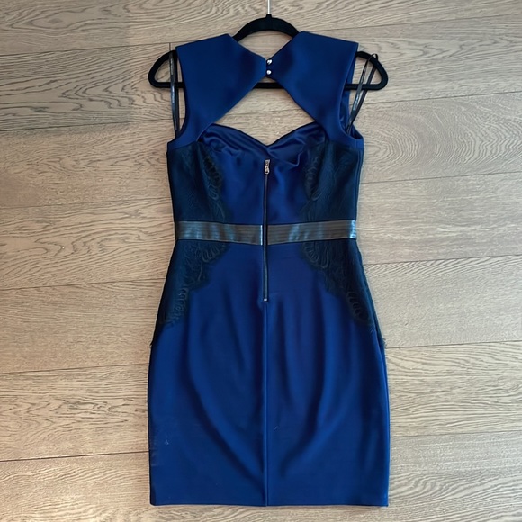 Guess Form-Fitting Dress - Navy Blue With Black Detailing - Picture 4 of 6